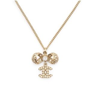 CHANEL 16V CC Bow Gold Strass Crystal Necklace